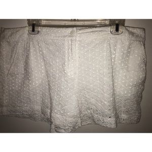 100% Cotton White Shorts LC Lauren Conrad